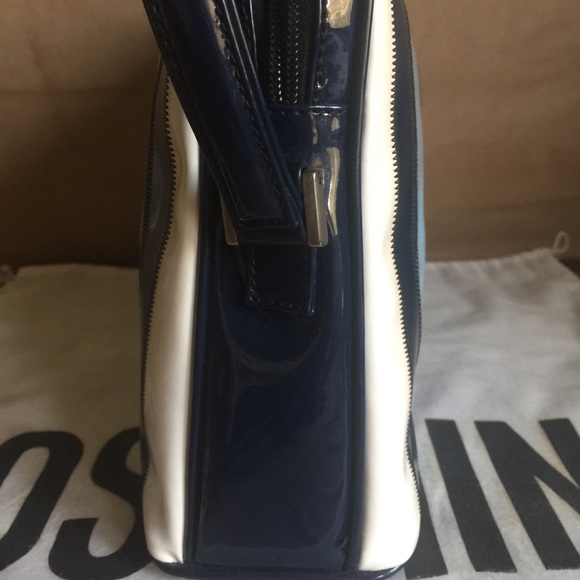 VINTAGE MOSCHINO BAG - Picture 6 of 8